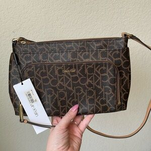 Calvin Klein NWT Genuine Leather Purse